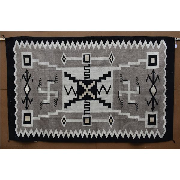 VINTAGE TEXTILE