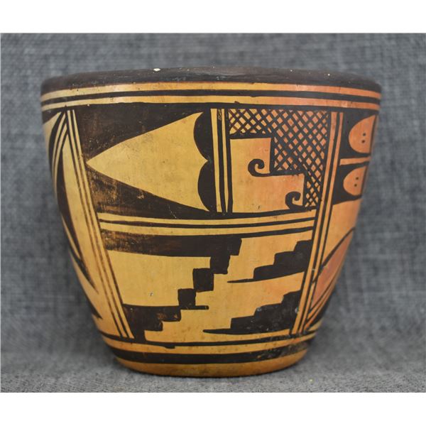 HOPI FLOWER POT