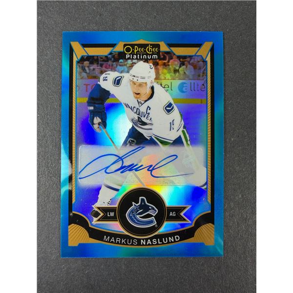 Markus Naslund Rainbow AUTOGRAPH - Canucks
