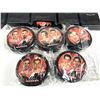 Image 2 : 2002 McDonalds Hockey PUCKS Set w/ Stand - Gretzky, Sakic, Lemieux