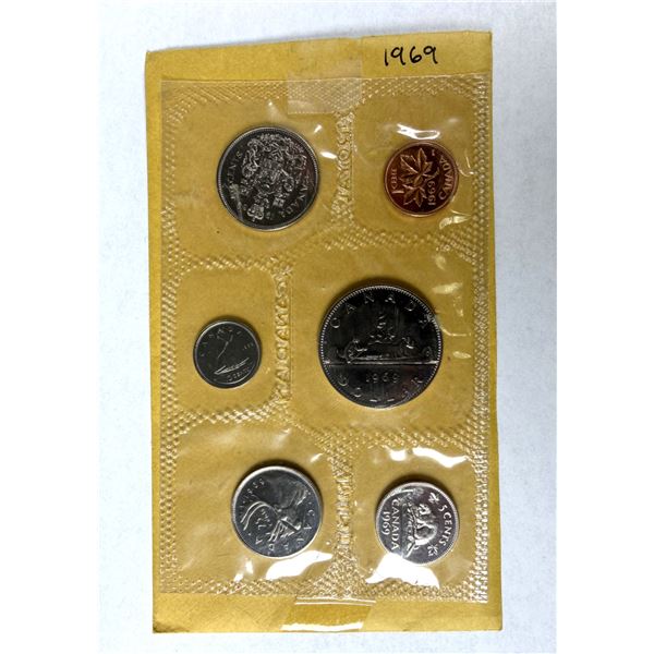 1969 Canadian Coin Set - Clean