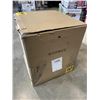 Image 4 : NEW SEALED NARWAL FREO Z ULTRA ROBOT VACUUM AND MOP - RETAIL $1499