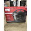 Image 2 : INSTANT POT 7-IN-1 DUO WIDE BASE 7.5QT ELECTRIC PRESSURE COOKER - TESTED WORKING, RETAIL $229