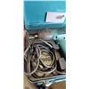 Image 3 : MAKITA CORDED IMPACT GUN IN CASE
