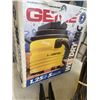 Image 2 : 5 GALLON WED/DRY GENIE VAC. WORKING