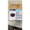 Image 2 : 2 LEVITON GROUNDED TRIPLE CUBE ADAPTERS