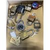 Image 1 : 10 LOCKS W/ KEYS AND COMBINATIONS