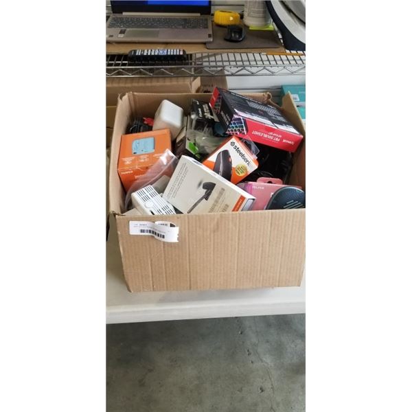 BOX OF ELECTRONIC STORE RETURNS