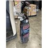 Image 1 : ASSORTED GOLF CLUBS IN BAG