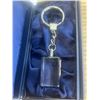 Image 2 : CASE OF STONE KEYCHAINS FOR ETCHING AND CASE OF GLASS TROPHIES