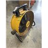 Image 3 : DEWALT FLOOR FAN