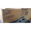 Image 2 : NEW CASE OF SCOTT CORELESS BATHROON TISSUE, 2 PLY 36 ROLLSX 100 SHEETS