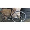 Image 2 : SCHWINN WORLDSPORT BIKE