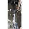 Image 5 : DIAMONDBACK MOUNTAINBIKE