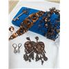 Image 1 : BAG OF VINTAGE COPPER JEWELRY