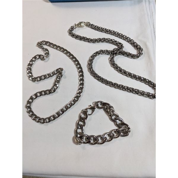 HEAVY METAL LINKS BRACELET AND 2 NECKLACES