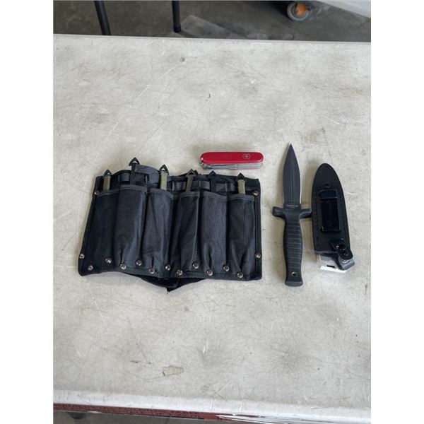 THROWING KNIVES IN A SOFT CASE AND SWISS ARMY KNIFE