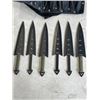 Image 4 : THROWING KNIVES IN A SOFT CASE AND SWISS ARMY KNIFE