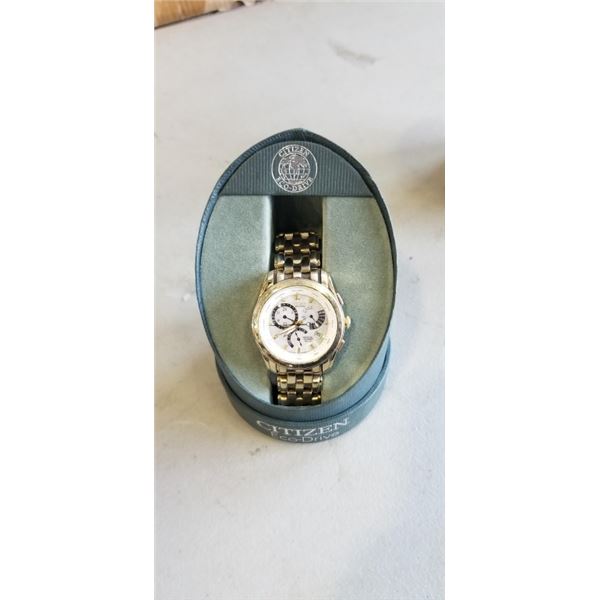 CITIZEN ECO-DRIVE WATCH IN CASE