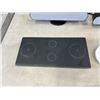 Image 3 : 2 RGB LIGHTS, WIRELESS CHARGER OUTPUT AND ANKER 552 WIRELESS CHARGER (5 IN 1 STATION)