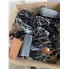 Image 1 : TRAY OF SUNGLASSES