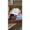 Image 1 : TRAY OF LADIES ITEMS INCLUDING CHARLOTTE TILBURY AIR BRUSH MINI SETTING SPRAY KIT HYALURONIC ACID, B