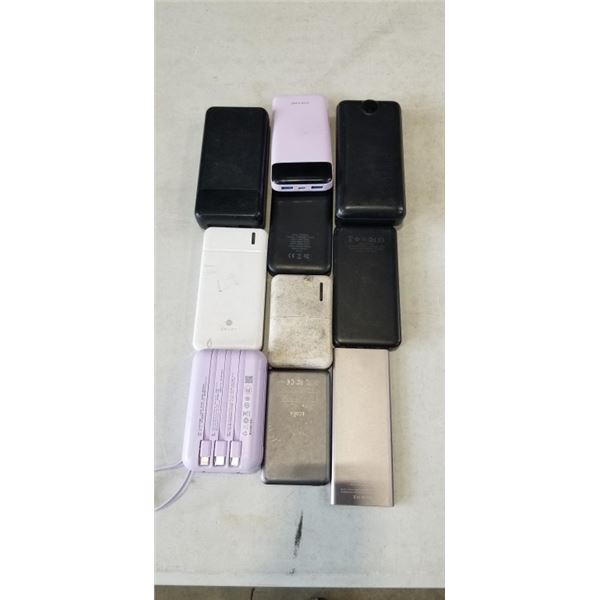 10 ASSORTED POWER BANKS
