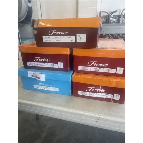 5 PAIRS OF LADIES BOOTS/SHOES