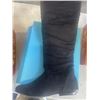 Image 4 : 5 PAIRS OF LADIES BOOTS/SHOES