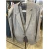 Image 5 : 3 MENS SUITS, 1 FROM ZARA MAN