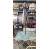 Image 4 : GLASS TOP PATIO TABLE WITH UMBRELLA STAND AND 4 CHAIRS