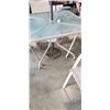 Image 5 : GLASS TOP PATIO TABLE WITH UMBRELLA STAND AND 4 CHAIRS