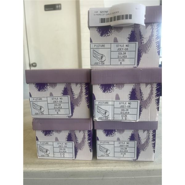 5 PAIRS OF GIRLS SHOES