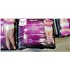 Image 2 : 4 PACKS KIRKLAND SIGNATURE WOMANS LARGE DIAPERS. 22 DIAPERS PER PACK