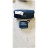 Image 1 : 2 PORTABLE JBL SPEAKERS