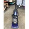 Image 1 : BISSELL POWER FORCE CORDED BAGLESS VACUUM. WORKING