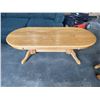 Image 7 : 3 PIECE OAK TABLE SET