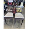Image 4 : DINING TABLE WITH DARK FINISH AND 4 CHAIRS