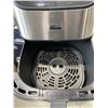 Image 2 : AS NEW BELLAPRO 5.7L TOUCHSCREEN AIR FRYER - TESTED WORKING, RETAIL $219