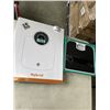 Image 1 : ZENO HYBRID SCALE AND ADAMSON A21 SCALE