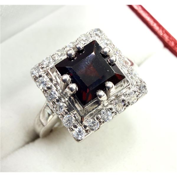 STERLING SILVER NATURAL GARNET RING, SIZE 7, RETAIL $400.00. GARNET IS THE BIRTHSTONE FOR JANUARY.