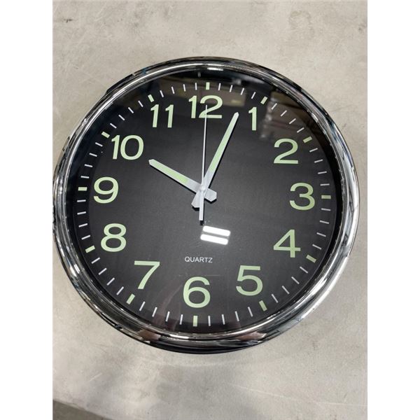 4 NEW 12 INCH BLACK WALL CLOCKS.