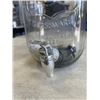 Image 3 : DRINK DISPENSER AND GLASS CARBOY