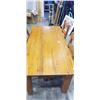 Image 3 : SOLID PINE FARMHOUSE DINING TABLE WITH 4 CHAIRS