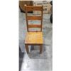 Image 4 : SOLID PINE FARMHOUSE DINING TABLE WITH 4 CHAIRS
