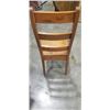 Image 5 : SOLID PINE FARMHOUSE DINING TABLE WITH 4 CHAIRS