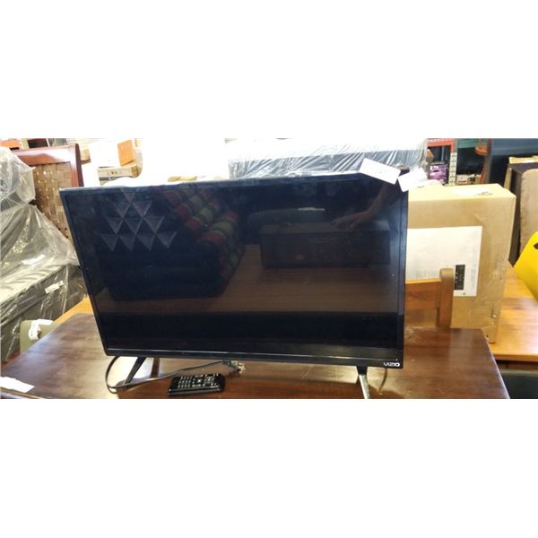 VIZIO 32" TV. WORKING