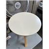 Image 5 : 2 IKEA SIDE TABLES