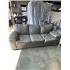 Image 1 : 3 SEAT LEATHER SOFA