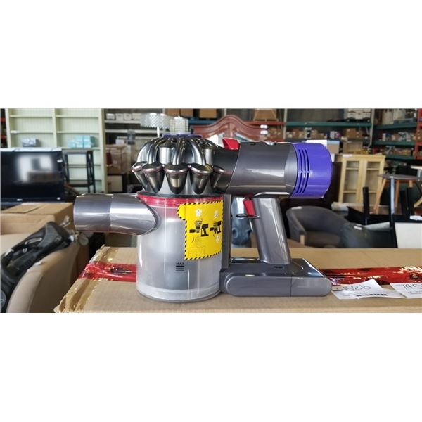 DYSON V8 ANIMAL CORDLESS STICK VACUUM - TESTED WORKING, RETAIL $599